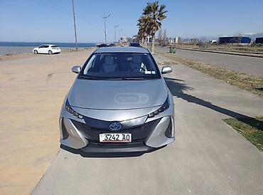 приус прайм: Toyota Prius: 2020 г., 1.8 л, Вариатор, Гибрид, Хэтчбэк — 2