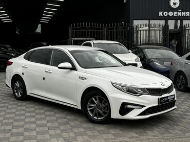 Mercedes-Benz: Kia K5: 2018 г., 2 л, Автомат, Газ, Седан