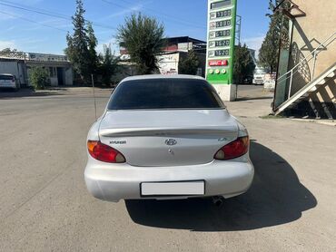 купить машину хендай: Hyundai Avante: 1999 г., 1.6 л, Механика, Бензин, Седан