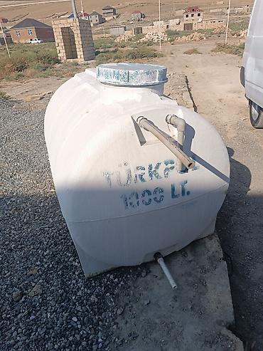 Все для дома и сада: Su çəni – 1000 litr, üfüqi tip - Həcm: 1000 L (üzərində “1000 LT” — 2