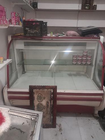 Soyuducu avadanlığı: Vitrin soyuducu tecili satilir 300azn. Unvan Bineqedi Nigaz — 1
