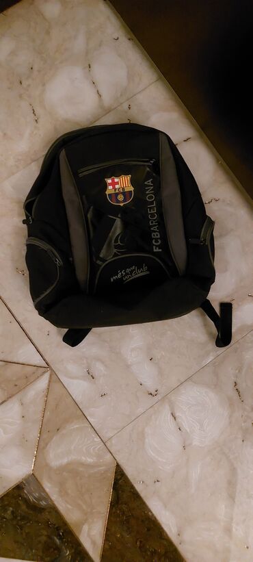 barcelona: Рюкзак "FC BARCELONA"
Цена:20 манат