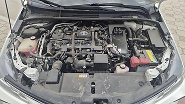 corolla 2004: Toyota Corolla: 2021 г., 1.8 л, Вариатор, Гибрид, Седан — 10