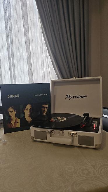 граммофон: MyVision brendli portativ vinil pleyer (çəkmə çamadan dizaynı) - — 2