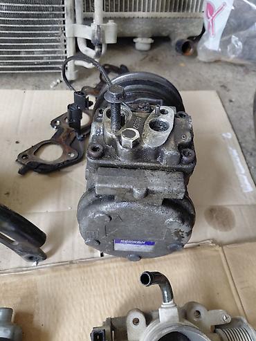 Glave motora: Delovi za Kia Rio 1.3 prva generacija. Motor, delovi motora, limarija na lalafo.rs — 18 Glave motora: Delovi za Kia Rio 1.3 prva generacija. Motor, delovi motora, limarija — 18