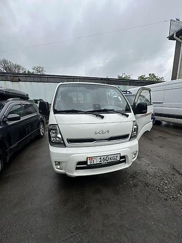 kiya bongo: KIA Bongo 
Комплектация Голд максималка
Газ — 1