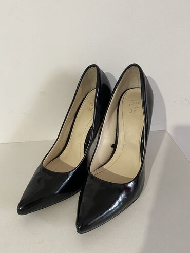 кошельки женские лакированные: Туфли 37, цвет - Черный