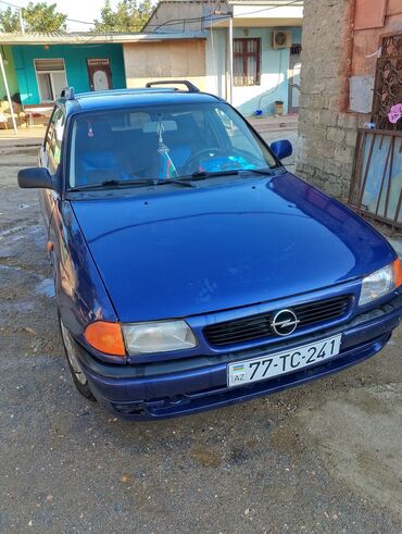 Opel Astra: 1.6 l | 1994 il 999 km Universal