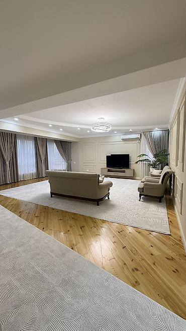 Продажа квартир: 4 комнаты, 209 м², 7 этаж — 4