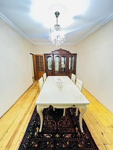 sekide: 2 otaqlı ev tam esyalı sekılde kıraye verılır,bırıncı ay 500 azn — 1