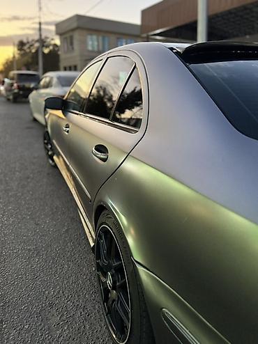 Продажа авто: Mercedes-Benz E-Class: 2005 г., 5 л, Типтроник, Бензин, Седан — 5