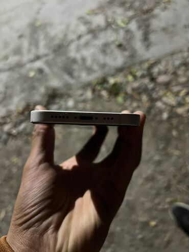 ценсерный плита: IPhone 12, Колдонулган, 128 ГБ, Ак, Заряддоочу түзүлүш, Каптама
