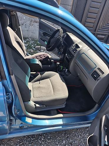 Kia Rio: 2005 г., 1.5 л, Автомат, Бензин, Универсал — 8