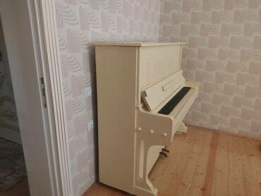 pianino belarus: Piano, İşlənmiş, Ünvandan götürmə