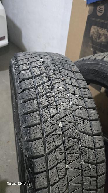 v2: Комплект зимних шин Bridgestone Blizzak DM‑V2 зима в отличном — 6