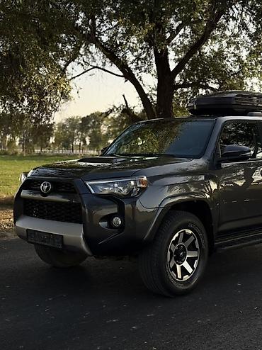 Toyota: Toyota 4Runner: 2020 г., 4 л, Автомат, Бензин, Внедорожник — 3