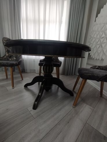 Masa və oturacaq dəstləri: Mətbəx üçün, İşlənmiş, Açılmayan, Yumru masa, 4 stul -da lalafo.az — 3 Masa və oturacaq dəstləri: Mətbəx üçün, İşlənmiş, Açılmayan, Yumru masa, 4 stul — 3