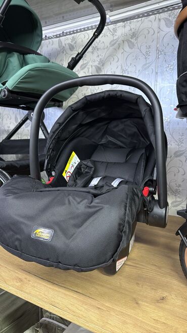 Шкафы для одежды: Автокресло новая распродажа 

Автолюлька

Бескаркасные 

Бустер — 15