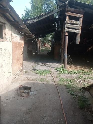сливы коттедж: 2 комнаты, 80 м², 12 соток, Кара-Балта, Собственник — 2