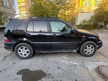 1998 bmw: Mercedes-Benz ML 320: 3.2 l | 1998 il Ofrouder/SUV — 1
