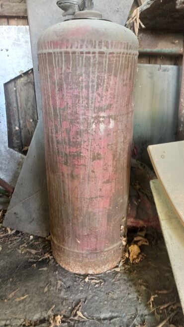 баллон со2: Газовый балон. 

2500сом