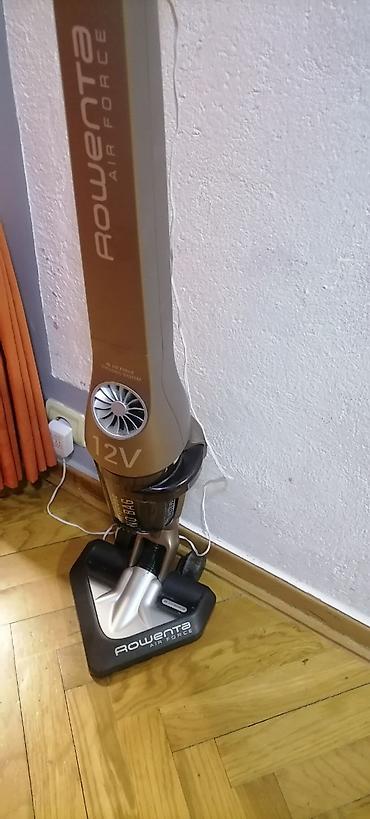 Štapni usisivači: Usisivač ROVENTA ručni na bateriju
Ispravan
Mirjevo na lalafo.rs — 1 Štapni usisivači: Usisivač ROVENTA ručni na bateriju
Ispravan
Mirjevo — 1
