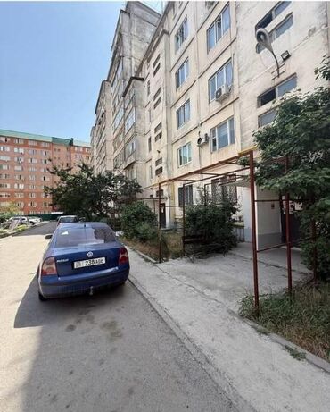 серый жако цена: 1 бөлмө, 34 кв. м, 105-серия, 3 кабат, Эски ремонт