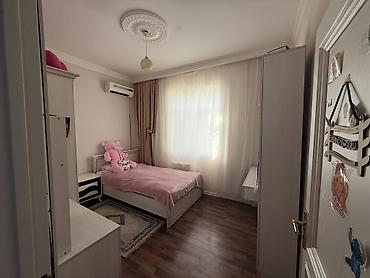 upd evler: 5 otaqlı, 180 kv. m, Orta təmir — 10