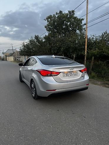 Hyundai: Hyundai Elantra: 1.6 л | Седан — 3