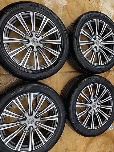 для колес: Комплект из 4 колес Toyota: легкосплавные диски с шинами Pirelli — 1