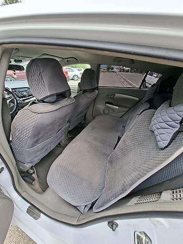 cha: Honda Insight: 2010 г., 1.3 л, Автомат, Гибрид, Хэтчбэк — 1