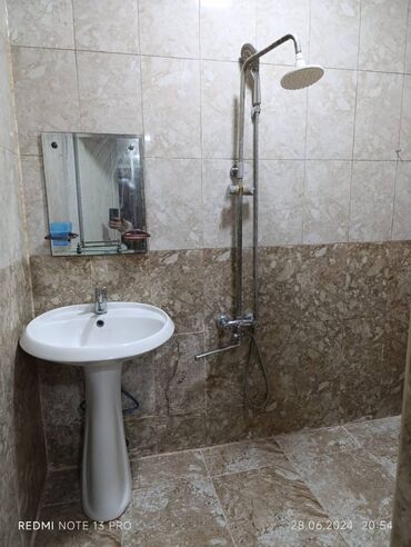 Uzunmüddətli kirayə evlər: 70 kv. m, 2 otaqlı — 9