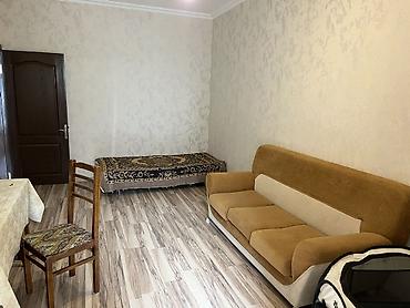 Mənzillər: Bəy otaq yoldaşı axtarılır. Qiymət: kommunal daxil 180 AZN Yerləşmə — 2