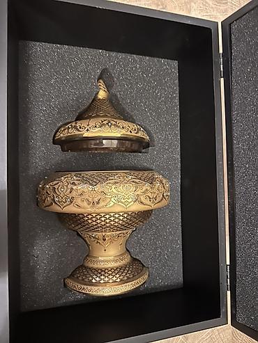 gilan pastellik parcalar: Məhsul: Paşabahçe “Tarix • Mədəniyyət • Şüşə Kolleksiyaları” – Məhdud — 3