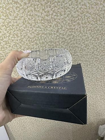 konfet qabı: Yenidir qutusu ile birlikdedir 2 eded Cehizlik ucun gozel secimdir — 1