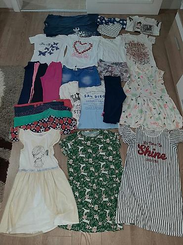 Paket za devojčicu u super stanju. Veličina 10. Cena paketa 5300din na lalafo.rs Paket za devojčicu u super stanju. Veličina 10. Cena paketa 5300din