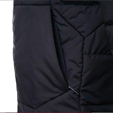мужская куртка: Мужская черная куртка UA Insulate Jkt Under Armour Данная модель — 4