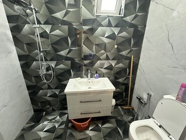 Bağ evlərinin kirayəsi: 120 kv. m, 4 otaqlı, Hovuzlu, İşıq, Artezian quyusu, Telefon — 15