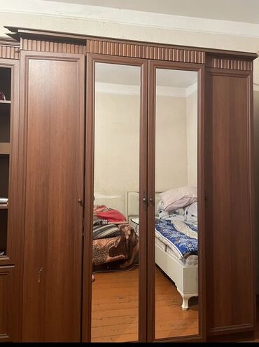 Ev üçün digər mebel: Açılan, 4 qapılı Düz dolab, Qarderob, paltar dolabı