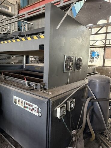 Ölçmə cihazları: Müxtəlif materialları vakuum altında formalaşdırmaq üçün istifadə