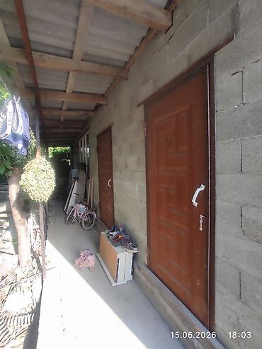 Продажа коттеджей и домов: 5 и более комнат, 160 м², 5 соток, Бишкек, Агентство недвижимости — 13