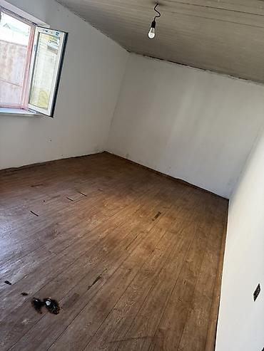 Аренда коммерческой недвижимости: 30 м², С отдельным входом, В частном доме — 3