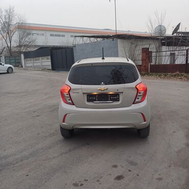 Chevrolet: Chevrolet Spark: 2020 г., 0.1 л, Автомат, Бензин, Хэтчбэк — 8