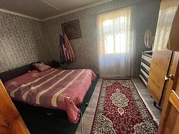 мин булак: Продаётся жилой дом с приусадебным участком. участок 8 сот - — 7