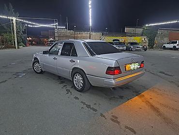 265 65 17 type 0: Mercedes-Benz W124: 2.2 l | 1994 il Sedan — 3