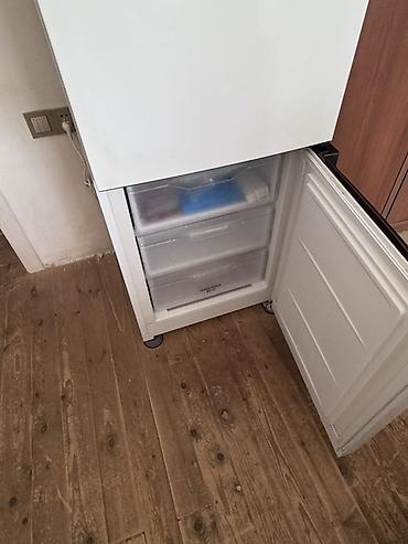 telefon soyudan: Indesit
İki kameralı soyuducu
Əla vəziyyətdədir — 3