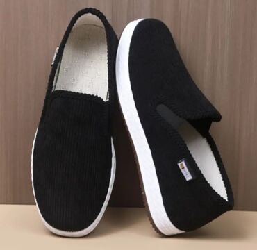 yun koynekler: Размер: 42, цвет - Черный, Новый