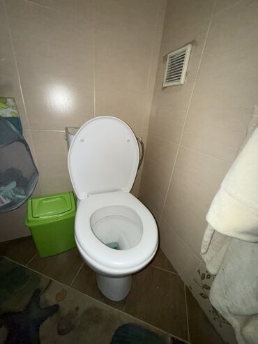 купить гофру для унитаза: Унитаз Напольный, Б/у, Материал: Фаянс