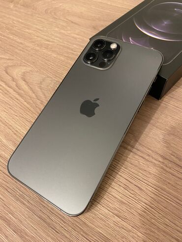 оптом телефоны: IPhone 12 Pro, Жаңы, 128 ГБ, Black Titanium, Заряддоочу түзүлүш, Коргоочу айнек, Кабель, 79 %