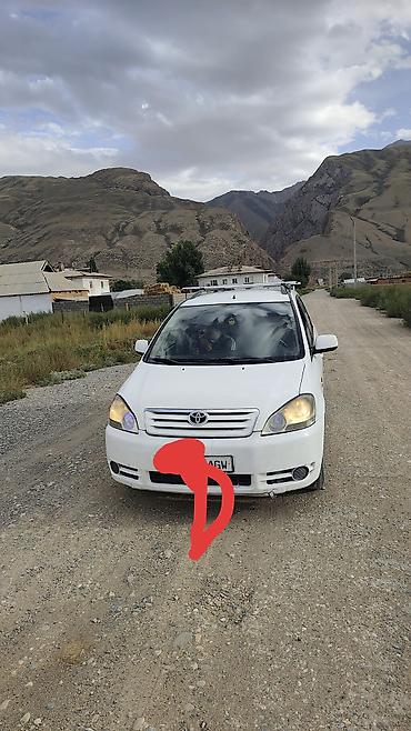 385 55: Toyota Ipsum: 2003 г., Автомат, Бензин, Универсал — 1